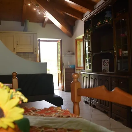 Ghirlanda Norma Rita * Carrodano Inferiore