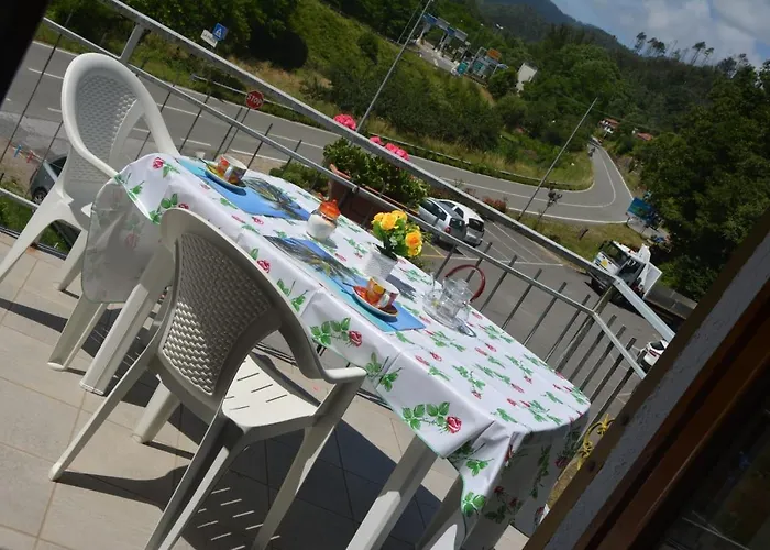 Alloggio per agriturismo Ghirlanda Norma Rita *